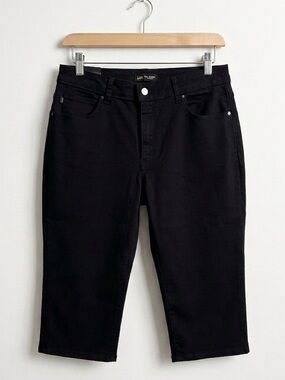 Lee Mid Rise Relaxed Fit Black Cropped Straight Leg Denim Jeans NWT